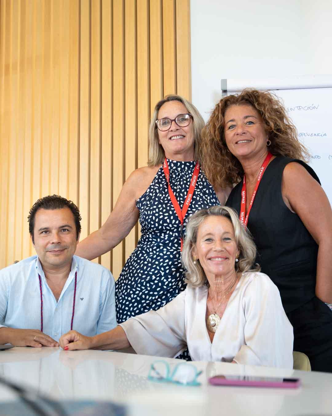 Equipo de Remax Coast
