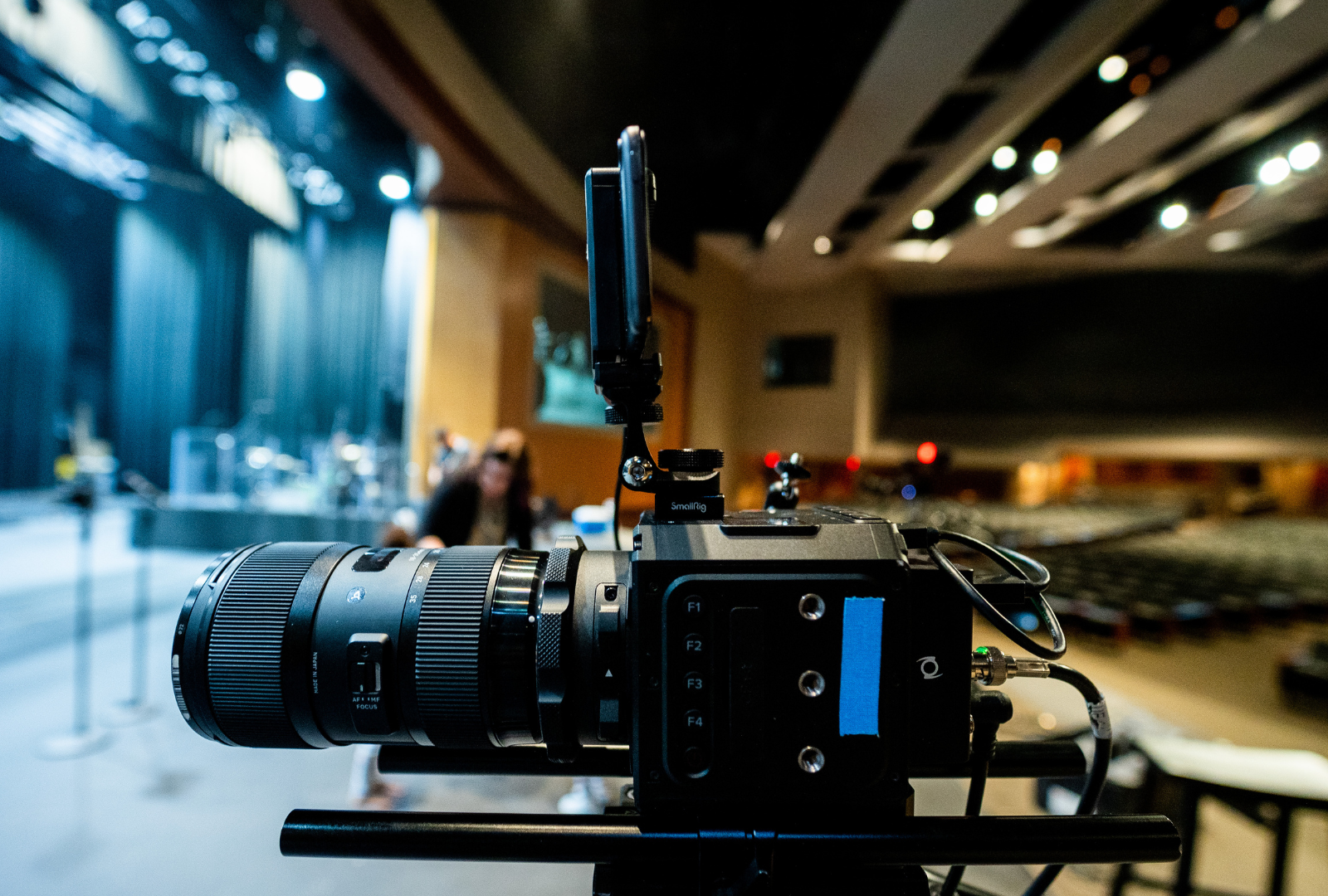 Persona filmando